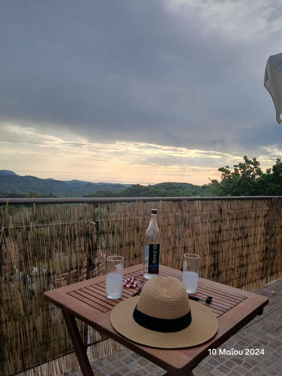 Guest House Christos Sgourades Ngoại thất bức ảnh